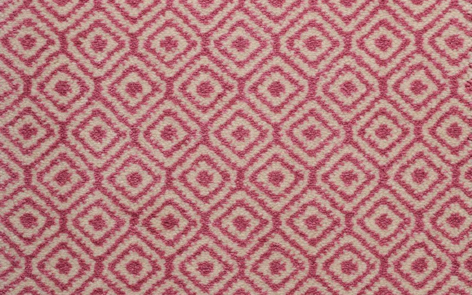 Tess Pink