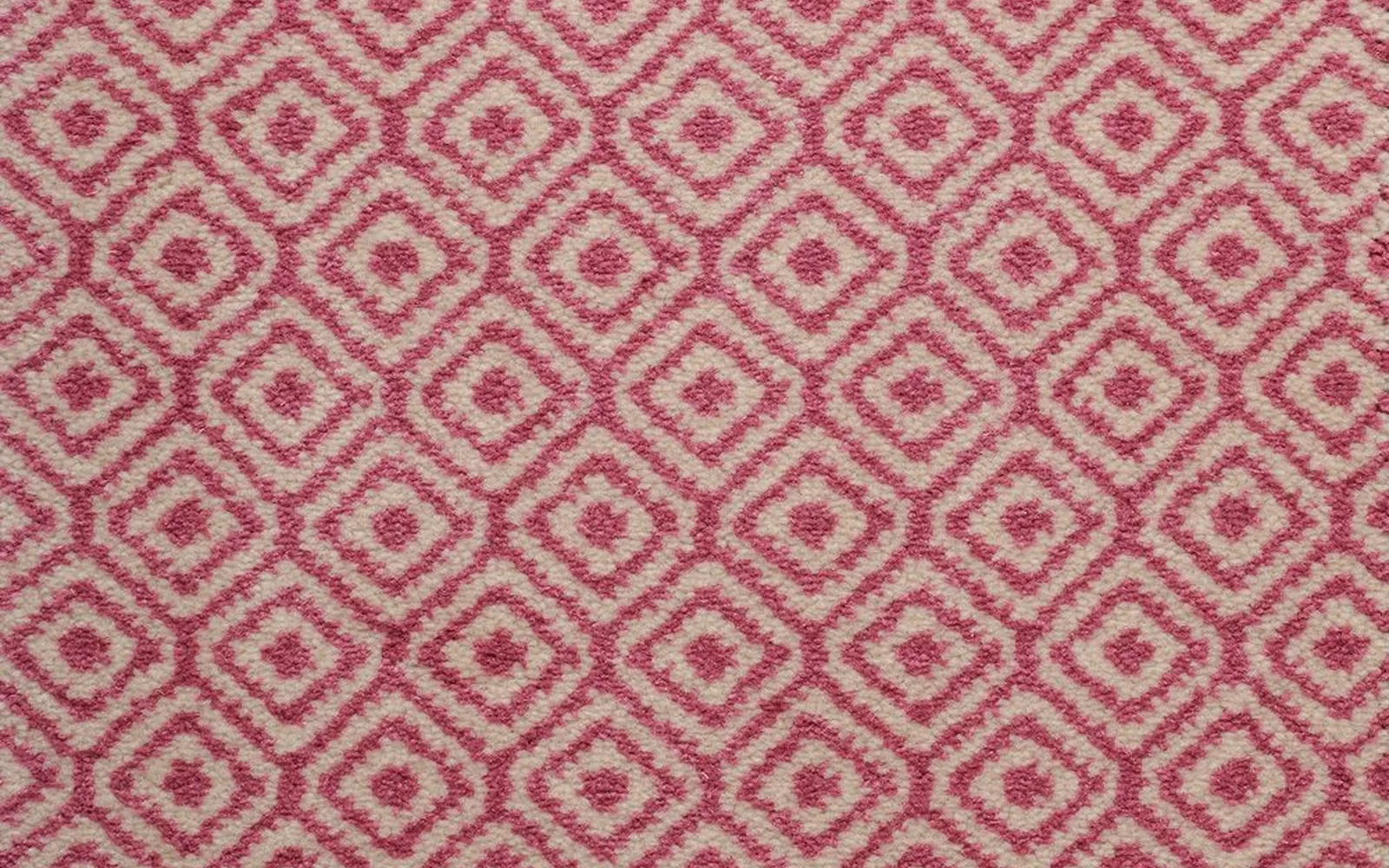 Tess Pink